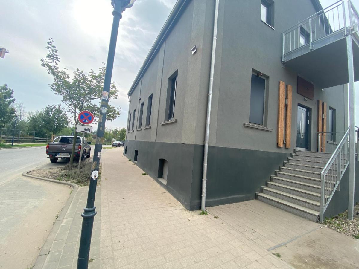 Prima Inn Unterkunft Direkt Ueber Der "Bar Am Minimax" Neuruppin Ngoại thất bức ảnh